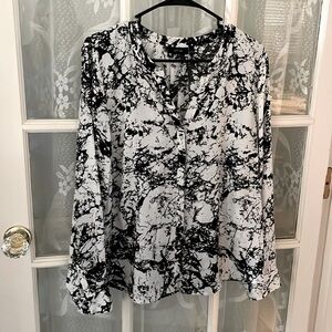 Women’s blouse
